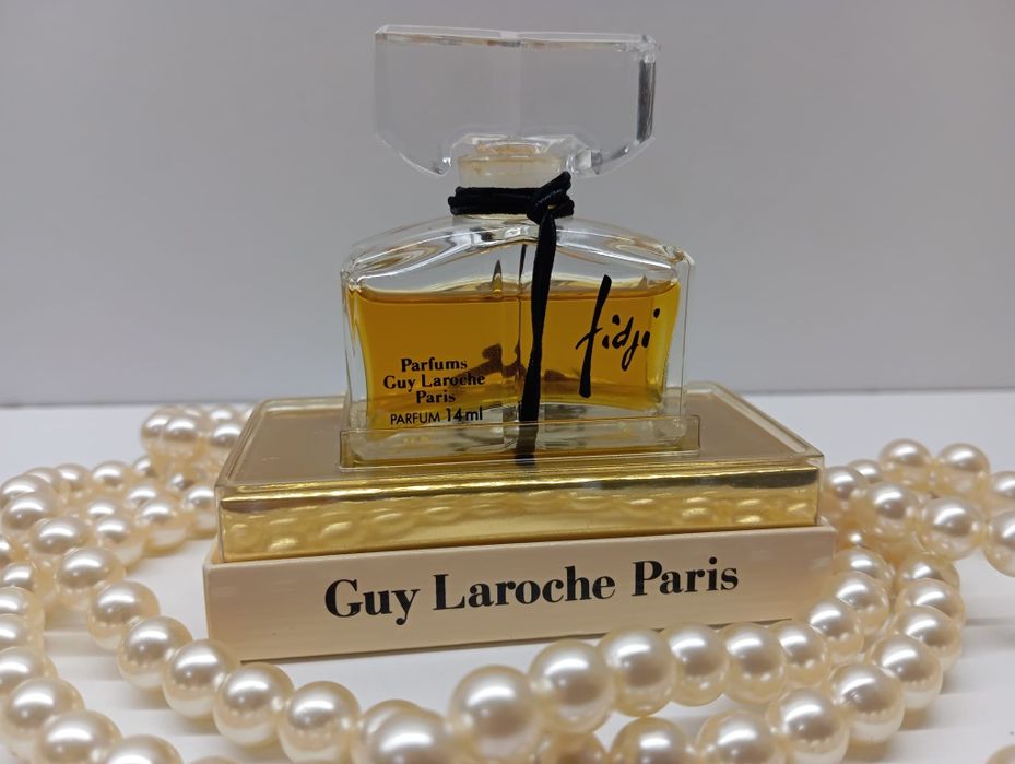 Ретро винтидж парфюм