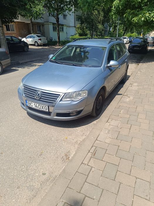 Vând vw passat b6 preț fix.