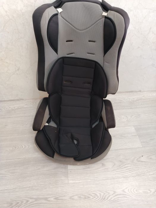 Продаю детское кресло