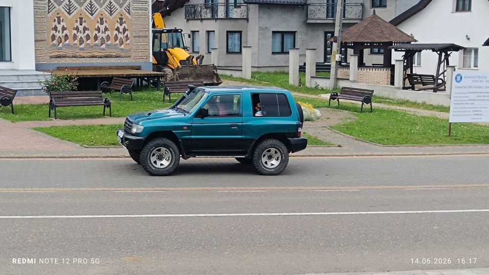 Vând pajero 2,5 dizel