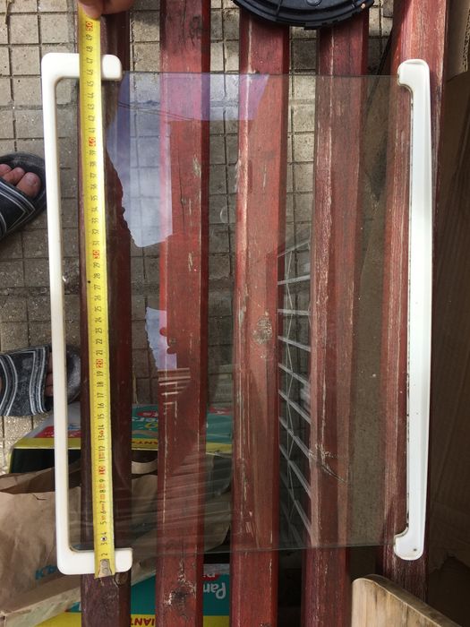 Стъклени рафтове етажерки за хладилник