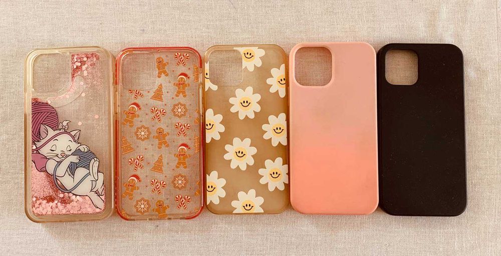 iPhone 12/12pro кейсове и протектори, Нови, около 30 бр за € 30