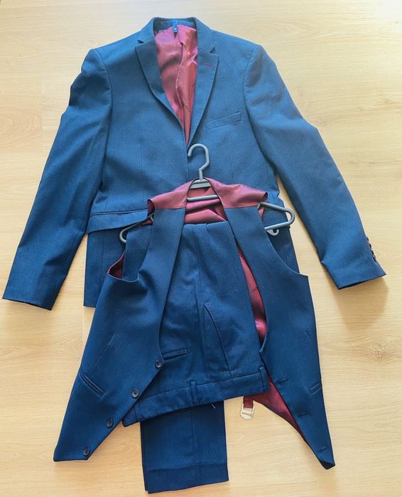 Vand costum barbatesc