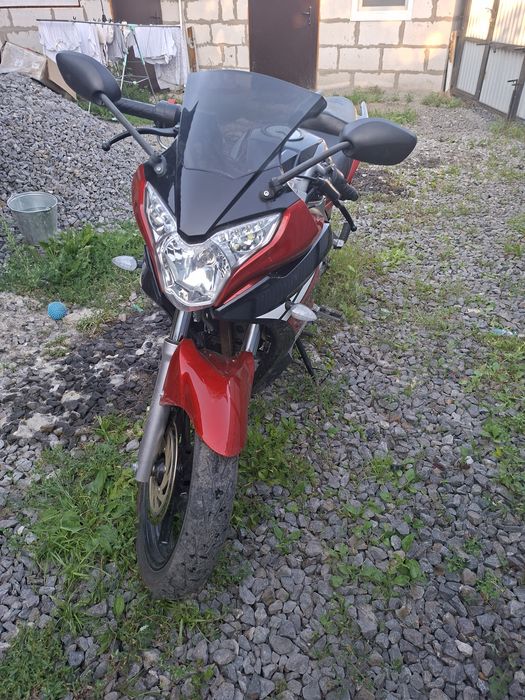 Продам Racer Skyway 300