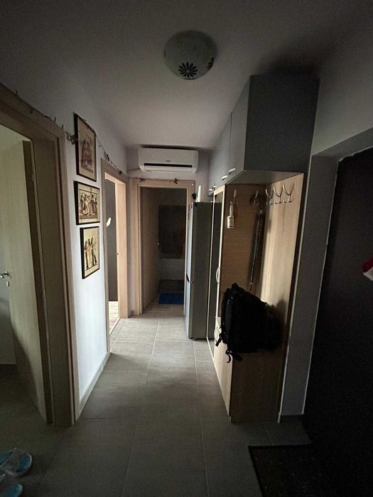 Particular, vand apartament doua camere