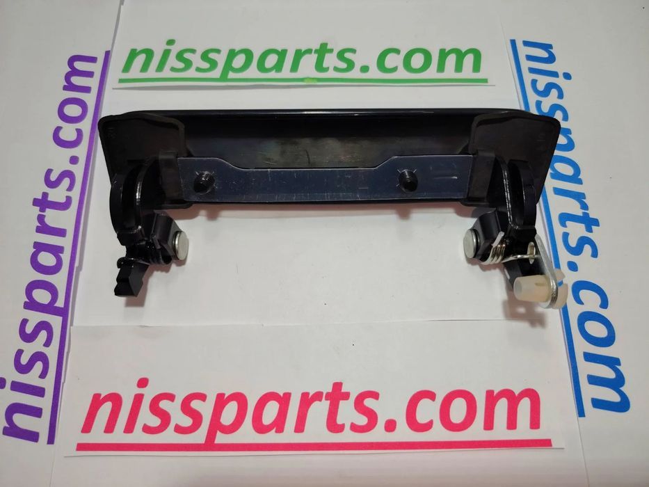 Maner usa stanga dreapta Original OE Nissan L35 Eco-T Eco-L L35-08 L35-09 L35-085 Ebro Comanda speciala din Spania 8060707J00 8060607J00
