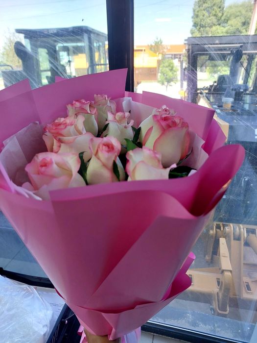 Букет роз свежие