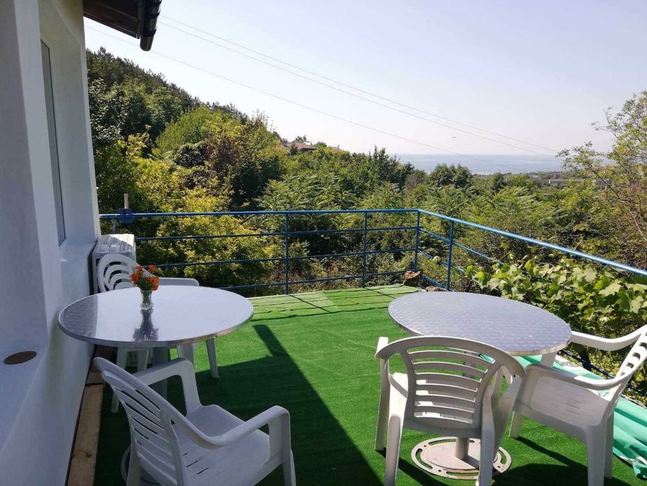 Вила под наем, лято 2026, цялата вила от 1ви юни, 1500€ на месец