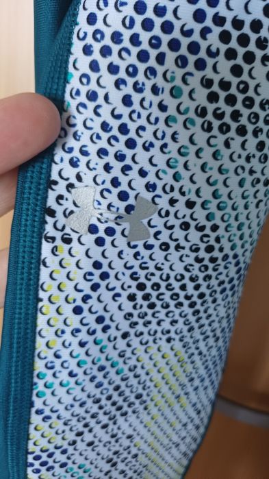 Under Armor  клин S