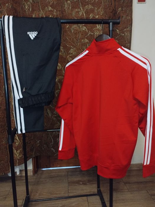 Спортен екип Adidas