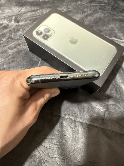 Продам iPhone про 256 gb