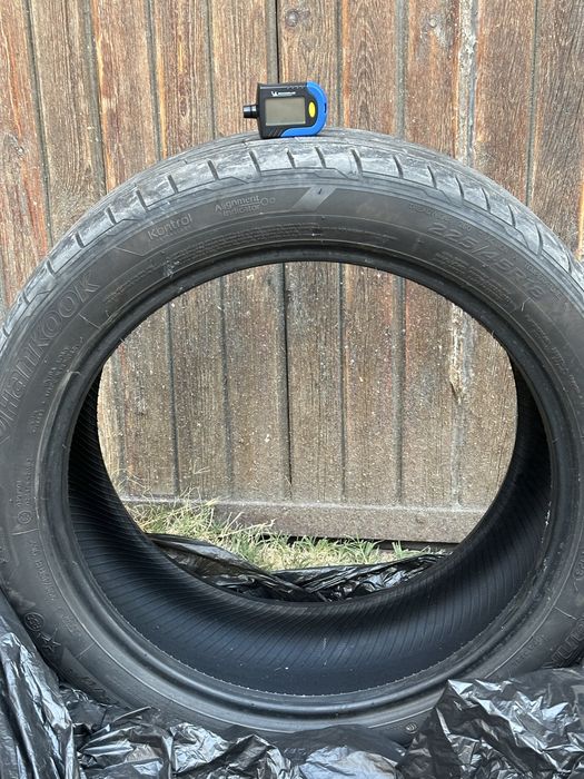 Hankook RFT RSC  Ventus 225/45/18
