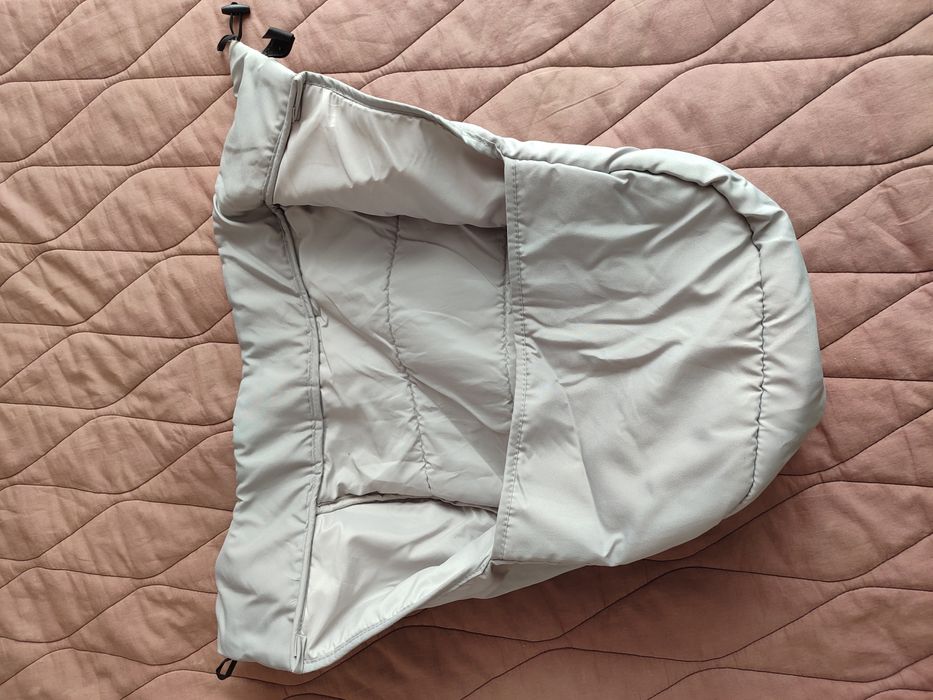 Продам чехол для ног на коляску Mstar