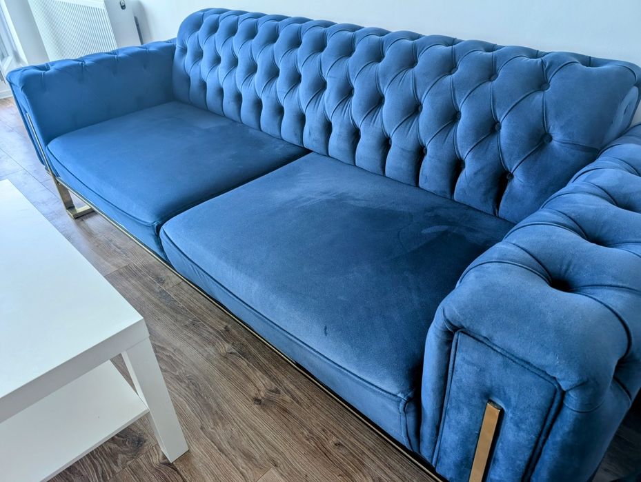 Vând canapea Chesterfield