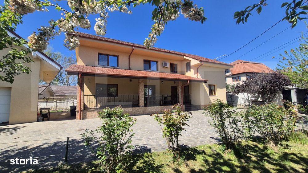 Casa 3 dormitoare de vanzare, 236 mp, teren 525 mp, Semicentral