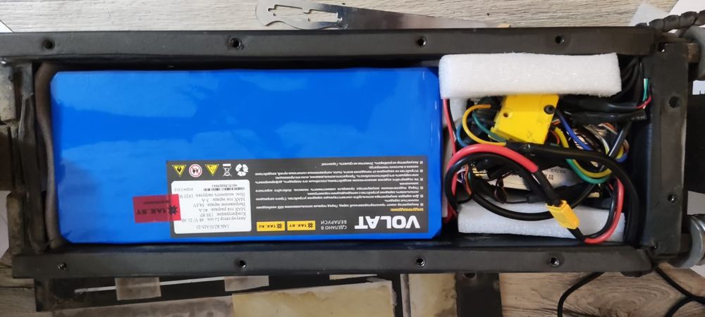 Продам электросамокат Кugoo M5