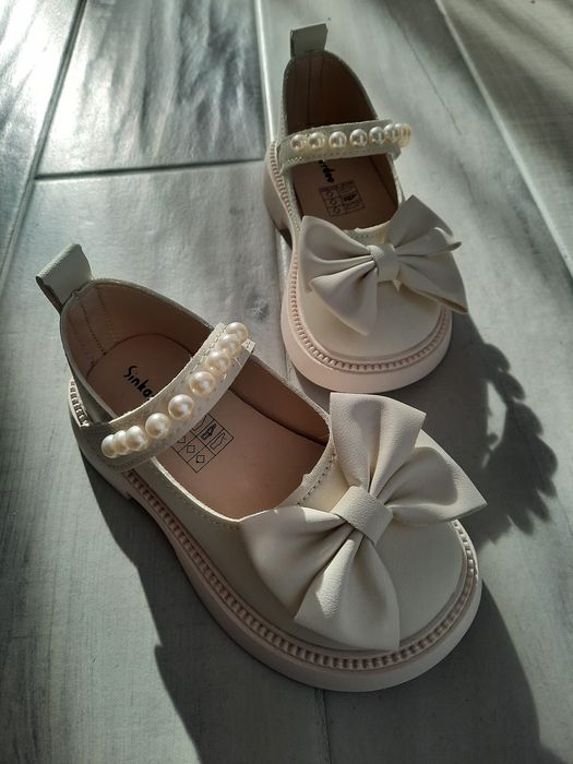 Sandale pentru fete