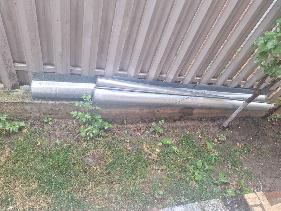 Vand tabla folosita la un proiect