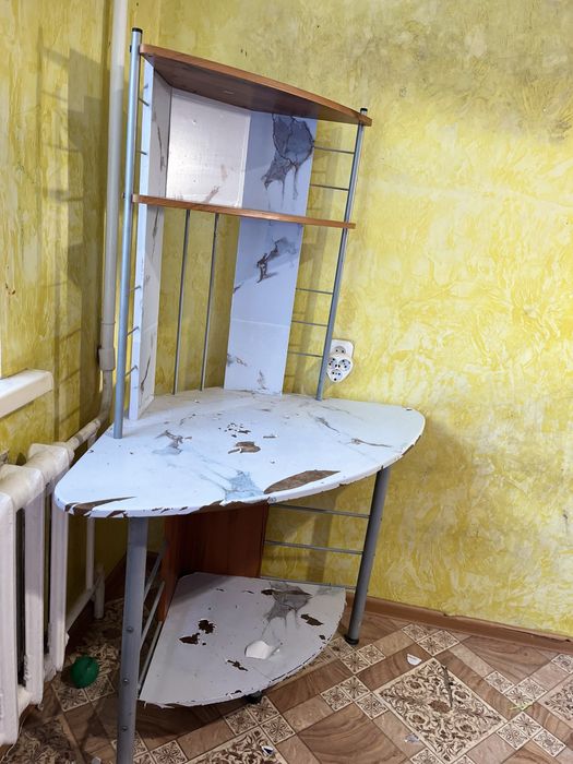 Компьютерный столик