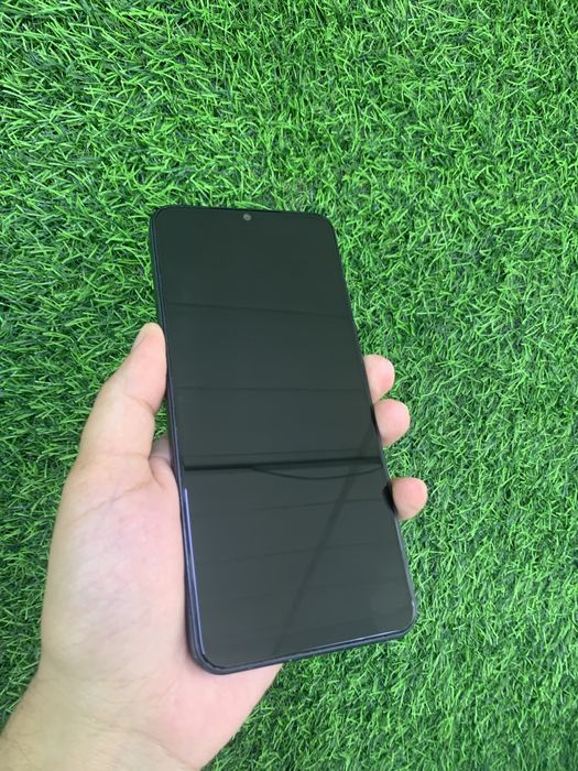 Продам смартфон Vivo Y02T