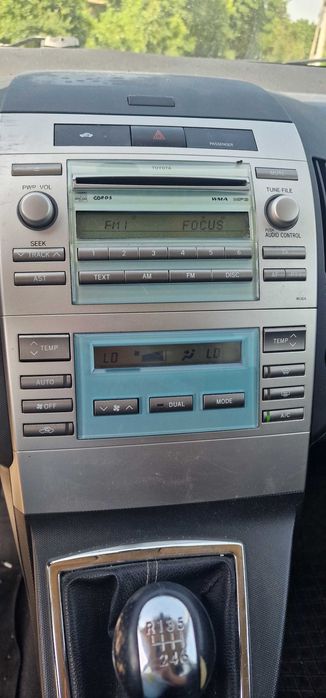 Toyota Corolla Verso 2.2 D-CAT на части Тойота Корола Версо 2.2 ДКАТ