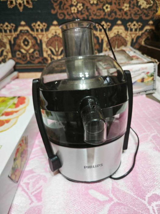 Продаю блендеры VITEK VT-8525 и VITEK VT-8516, соковыжималку Philips.