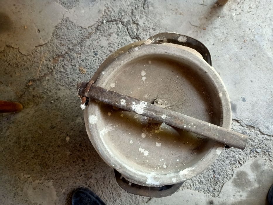 Продам алюминиевую флягу б/у