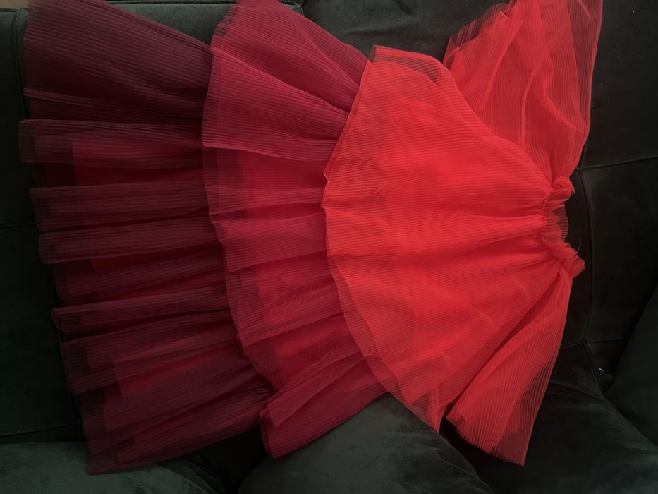 Rochie cu volane, 128