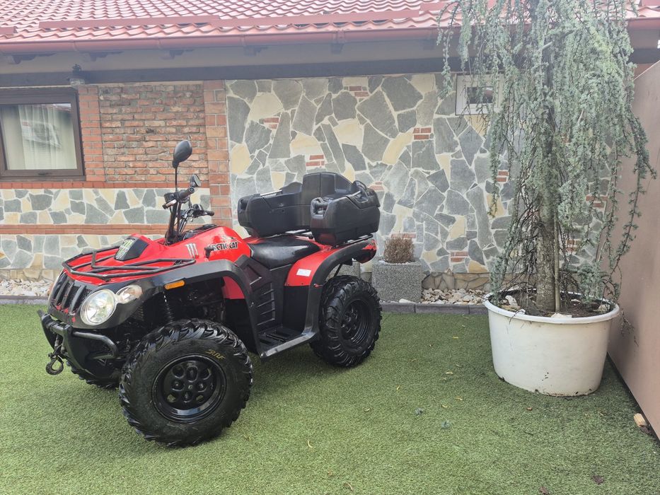 Vand 2 atv-uri ARTIC CAT