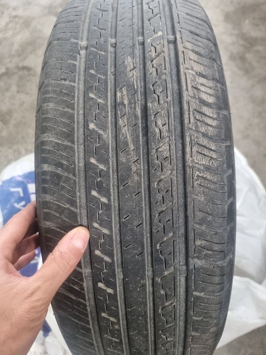 Dunlop gumi  225 65 R17