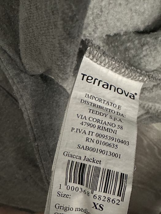 Дамско сиво сако Terranova