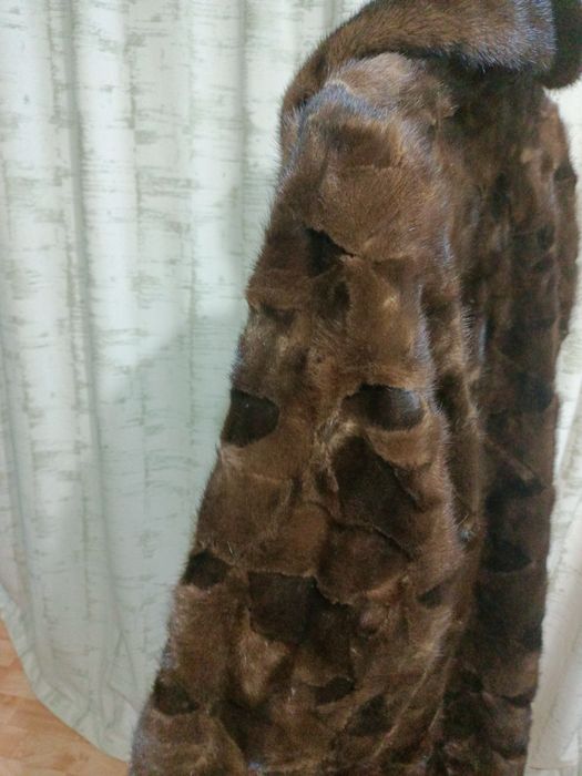 Продам норковую шубу