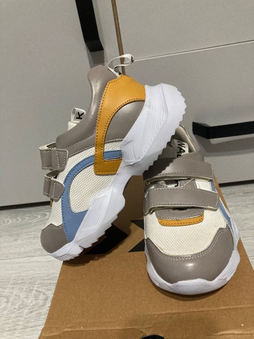 Нови детски ортопедични маратонки - 29 номер