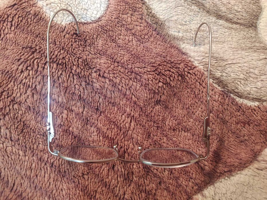 Продам оправу детских очков