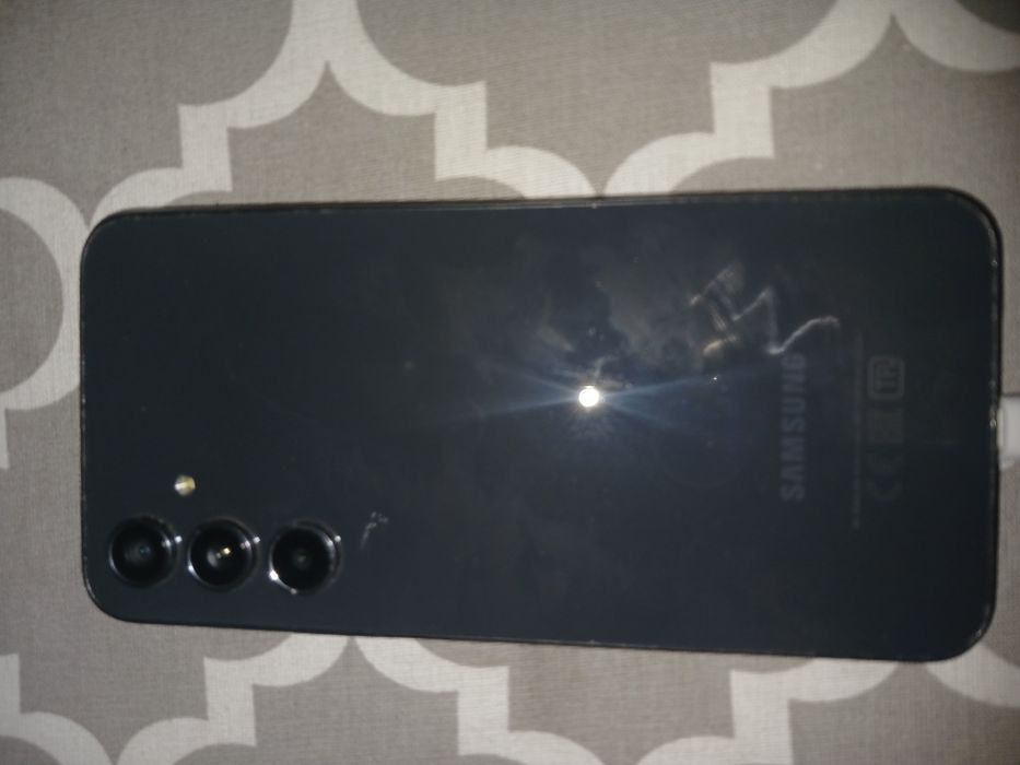 Продам Samsung Galaxy a54