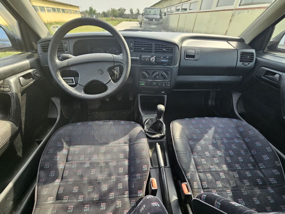 VOLKSWAGEN Golf 1994 — imagine 5