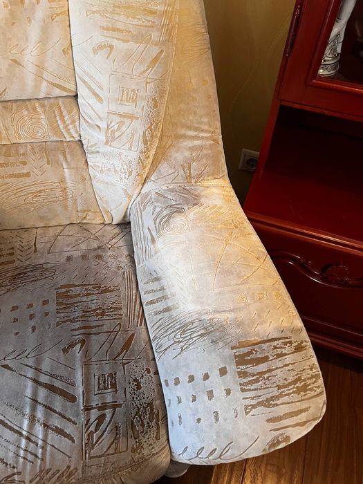 Химчистка диванов в Актобе недорого