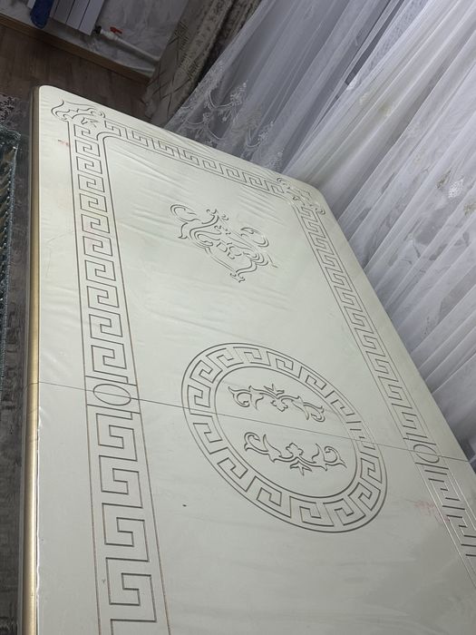 Стол производство Азербайжан , с 6 стульями