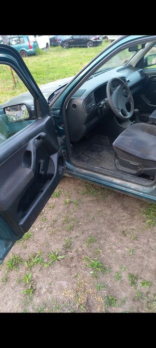 Продавам на части Голф 3 1.9тди 90кс.