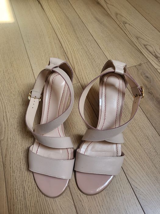 Sandale bej crem piele naturala marimea 40 toc gros 7 cm Giulio