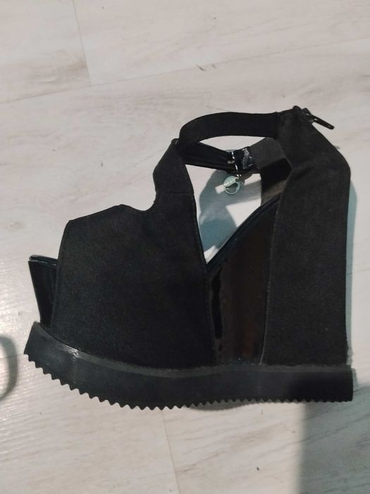 Сандали на платформа 15 см jiowin 36 номер