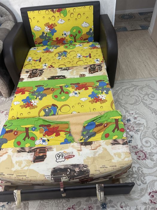 Продам кресло диван