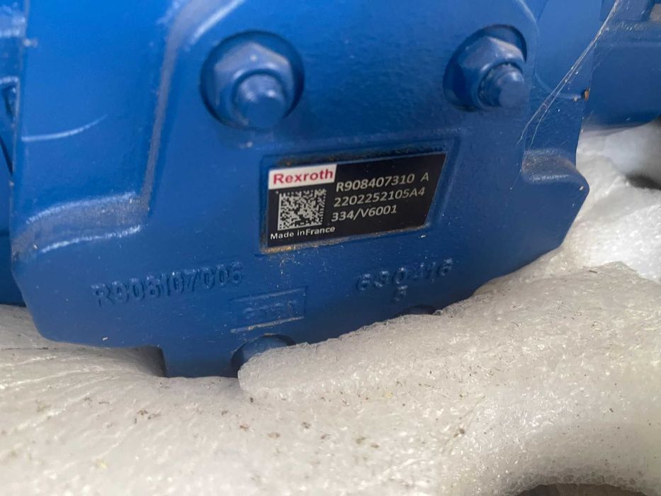 Distribuitor Hidraulic Bosch Rexroth JCB 334/V6000 334/V6001