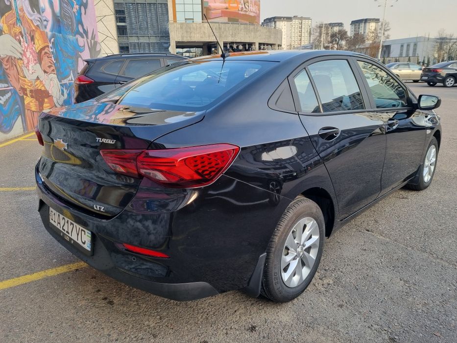 Продаётся своя машина ONIX LTZ