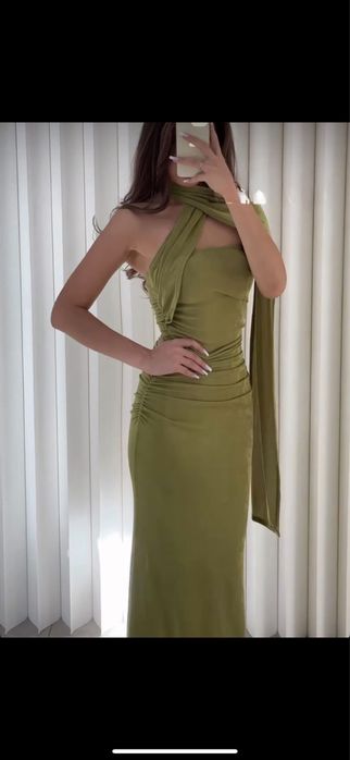 Продам платье новое рыбка