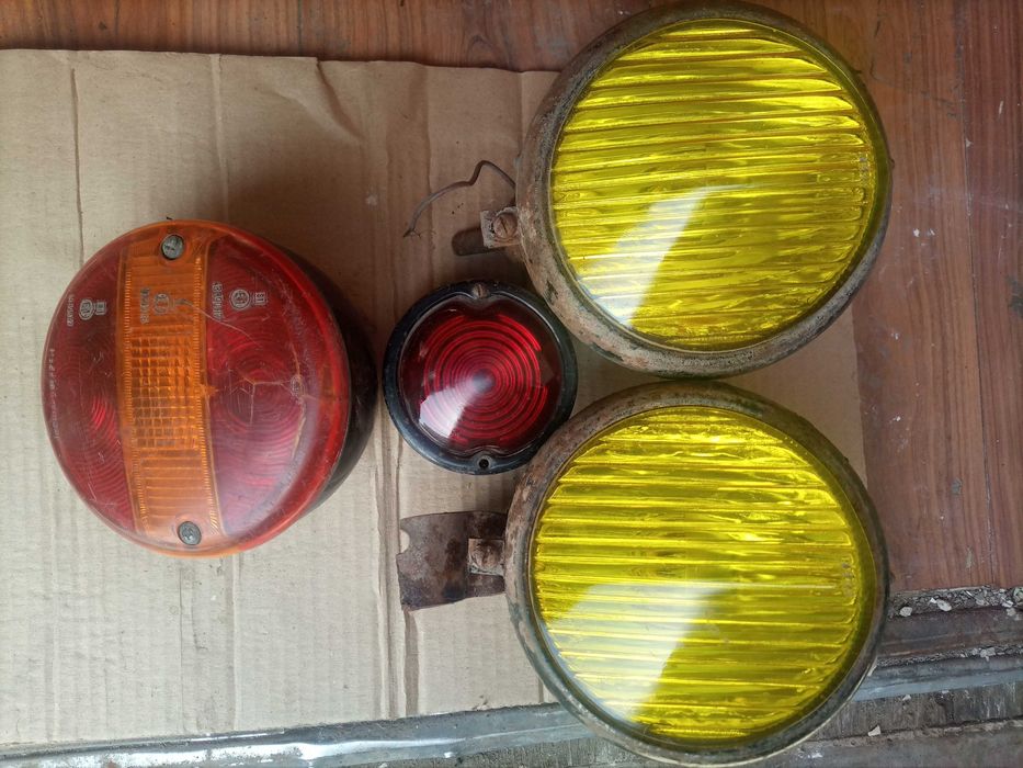 Зеркала и фары автомобильные