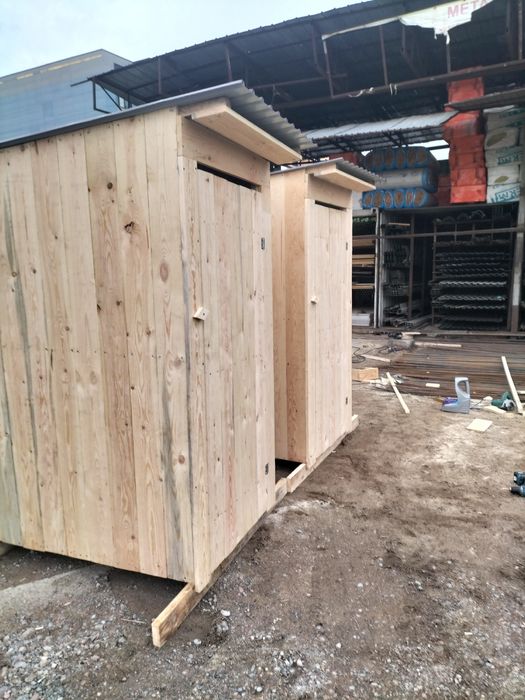 Туалет уличный дом и дача