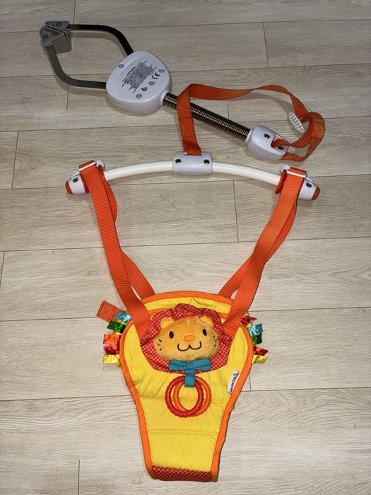 Baby Jumper Bounce&Play din tesatura-Munchkin