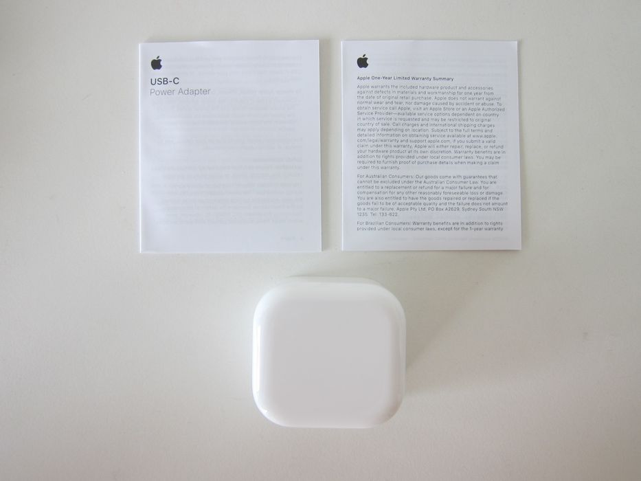 Зарядка от Apple iPhone  13,14 ,15,16 original Adaptor 20W