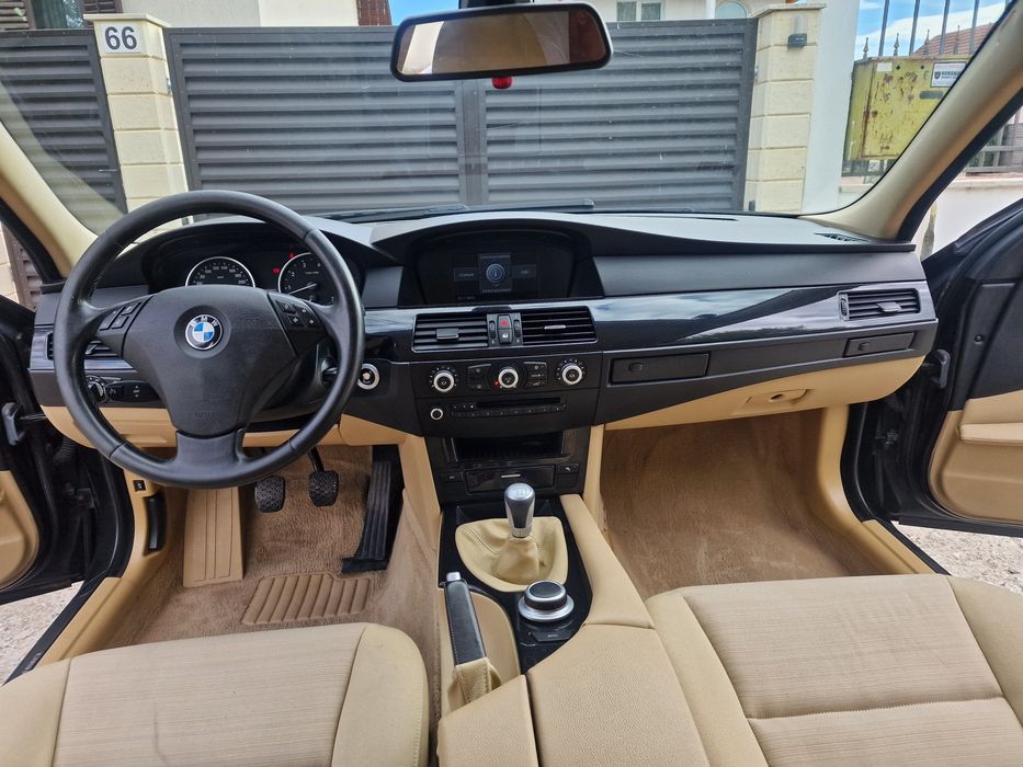 BMW 525 i Manuala